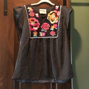 Savanna Jane size large polka dot top with embroidered flowers beautiful. EUC